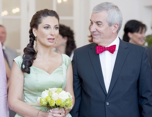  Calin Popescu Tariceanu, tata pentru a treia oara cu a cincea nevasta!