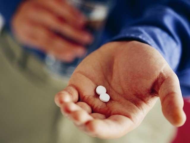  Ulcer dublu la copil, din cauza unei aspirine. Medicamentul este interzis celor mici
