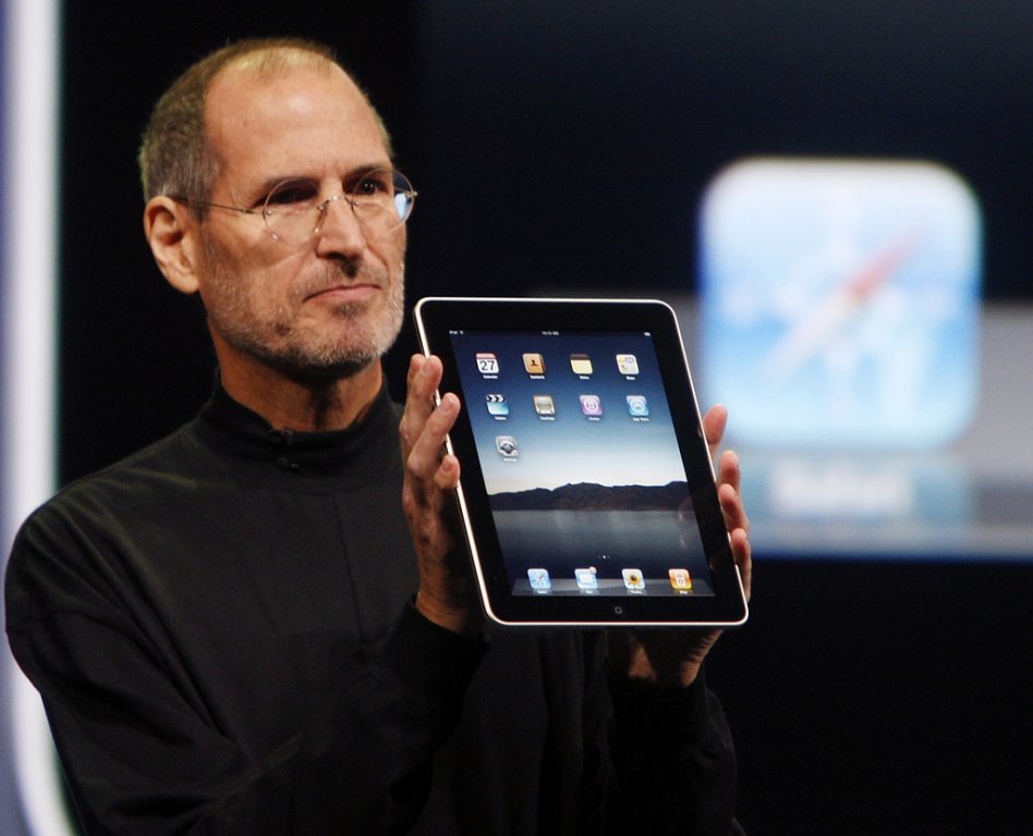  Copiii lui Steve Jobs nu aveau voie să stea pe Internet şi să deţină iPad-uri
