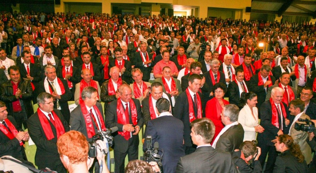  EXCLUSIV Lovitură politică: 13 primari din judeţ au trecut ieri la PSD, unul la UNPR