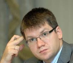  Mihail Neamtu despre Mihai Razvan Ungureanu: „Un ieşean s-a despărţit de moldoveni”