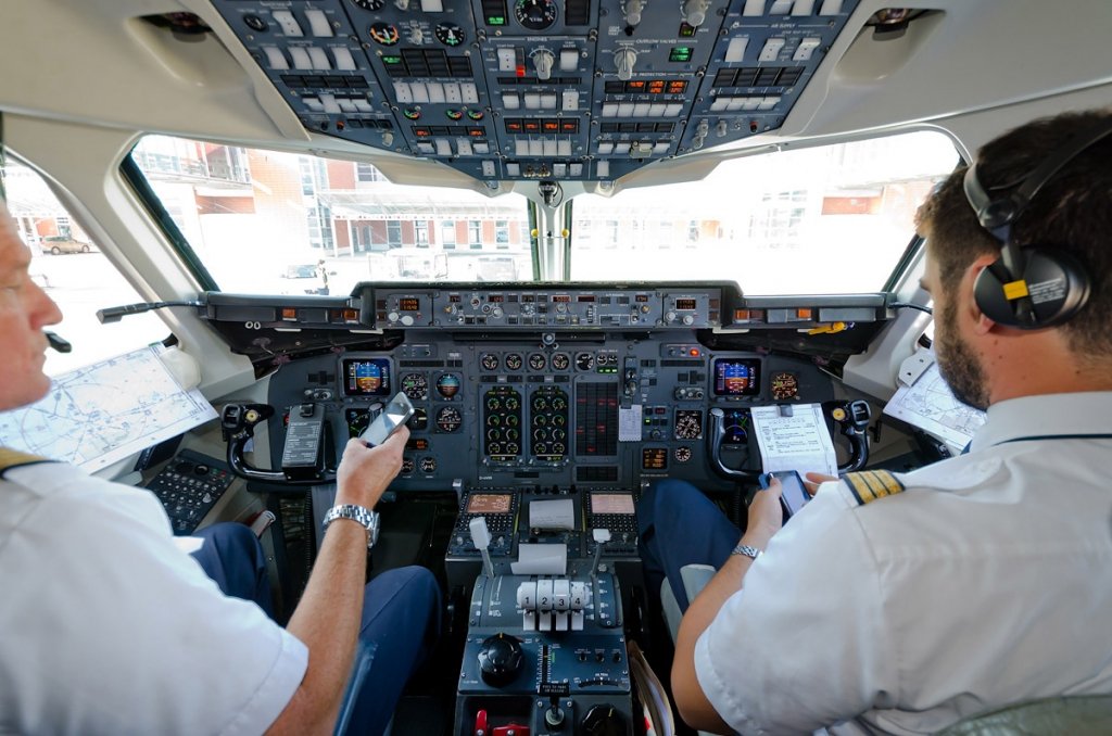  Piloţii Lufthansa anunţă o grevă marţi, pe zboruri cu plecare din Frankfurt