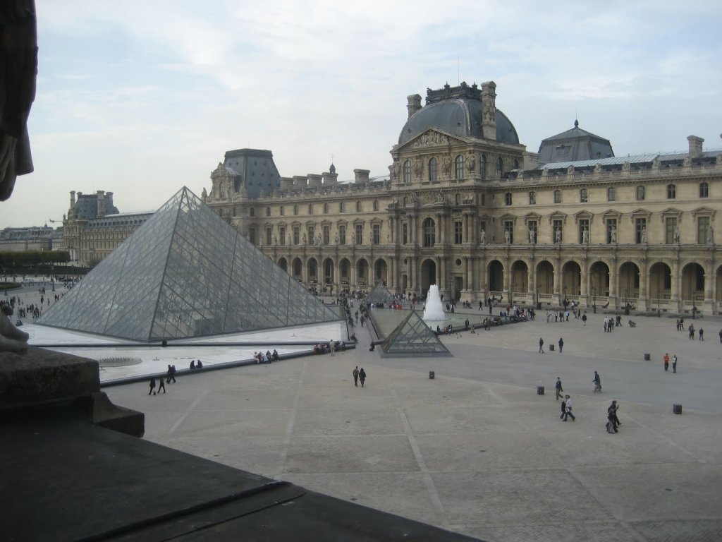  Muzeele Luvru, Versailles şi Orsay ar urma să fie deschise şapte zile pe săptămână