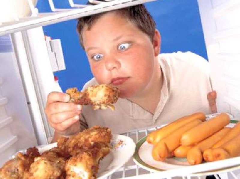  „Copilul e obez din cauza problemelor endocrine?“
