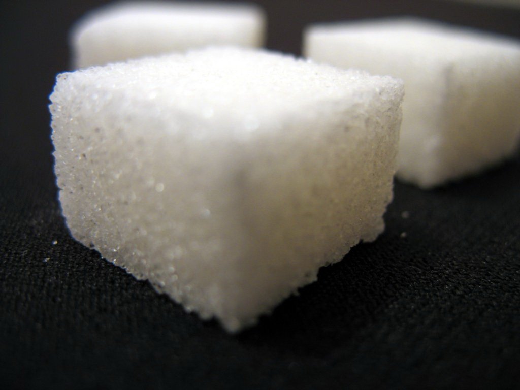  Un român consumă în medie 30 de kg de zahăr anual, media europeană – 16 kg