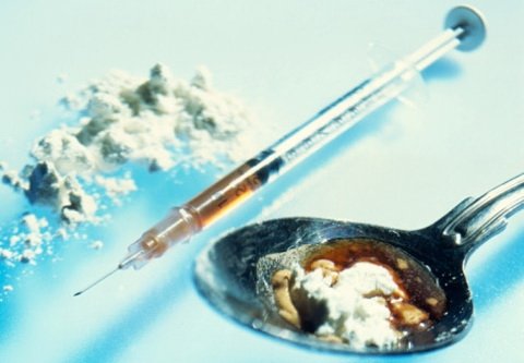  25 de kilograme de heroina, confiscate la Pitesti. Drogurile tranzitau Romania