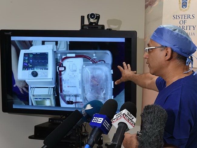  VIDEO Tehnică INOVATOAREA: transplant cardiac utilizând o inimă care încetase să bată