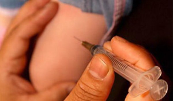  Care este programul vaccinărilor şcolare