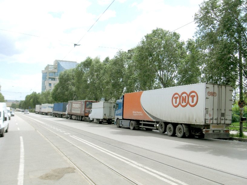 În curând, camioanele vor avea acces interzis în tot oraşul