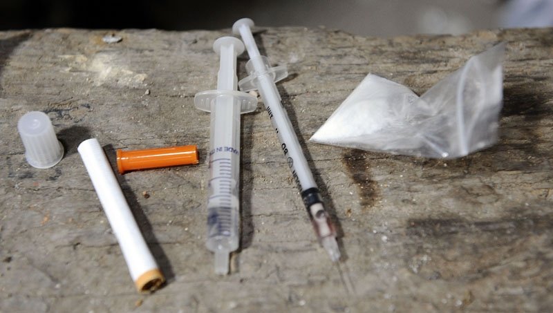  Aproape un sfert dintre toxicomani devin dependenţi de injectare