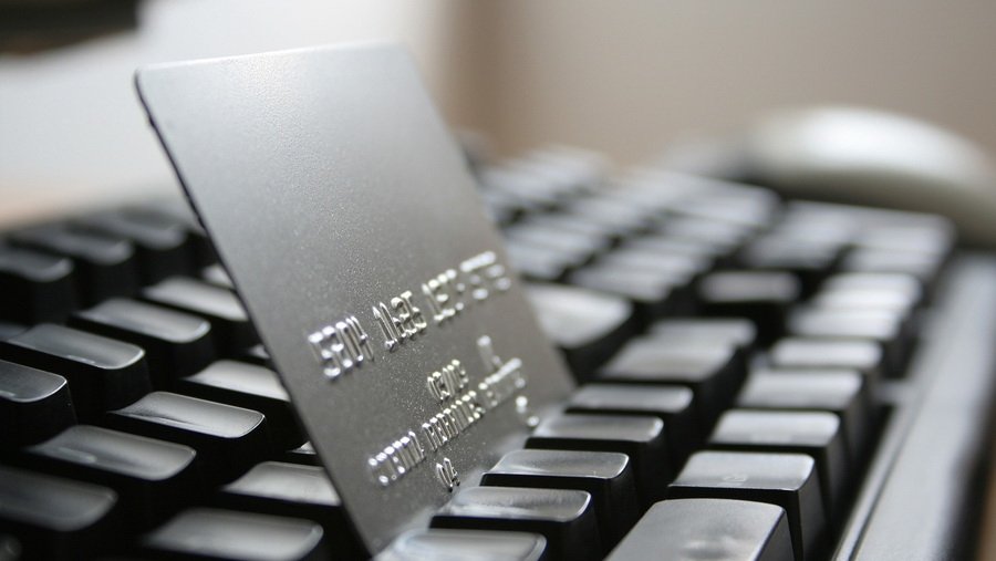  Utilizatorii evită serviciile de plată online din motive de securitate
