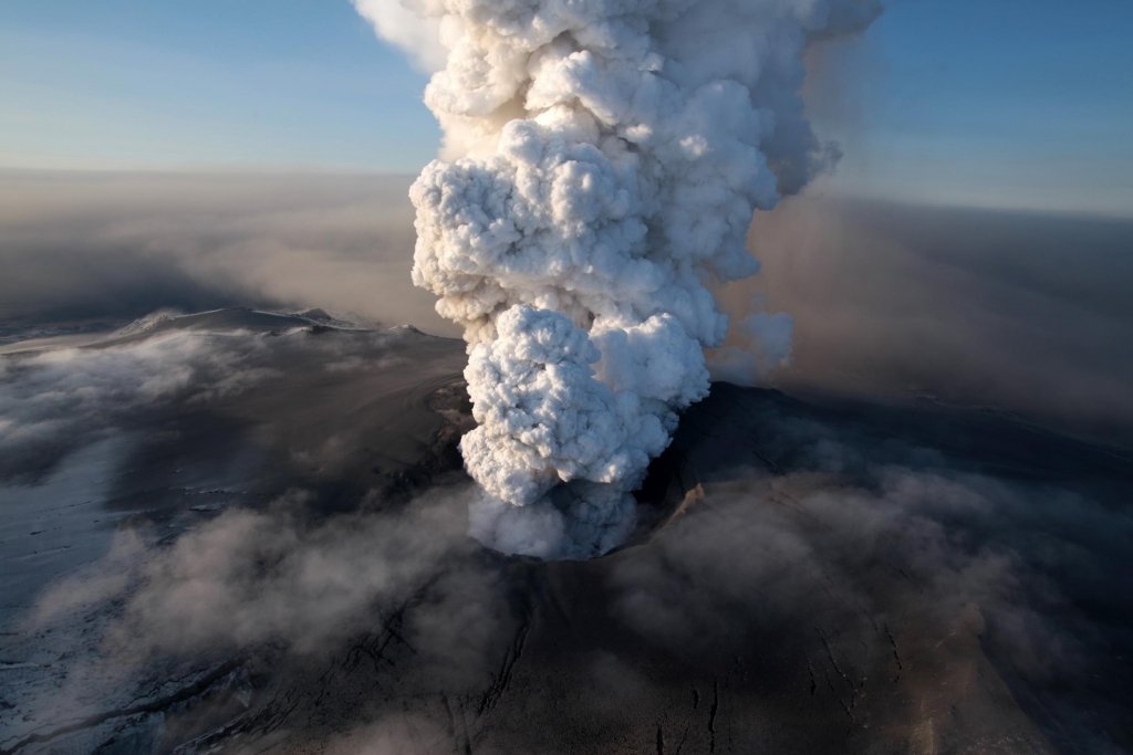  Erupţiile vulcanice de intensitate redusă ar putea să încetinească încălzirea globală