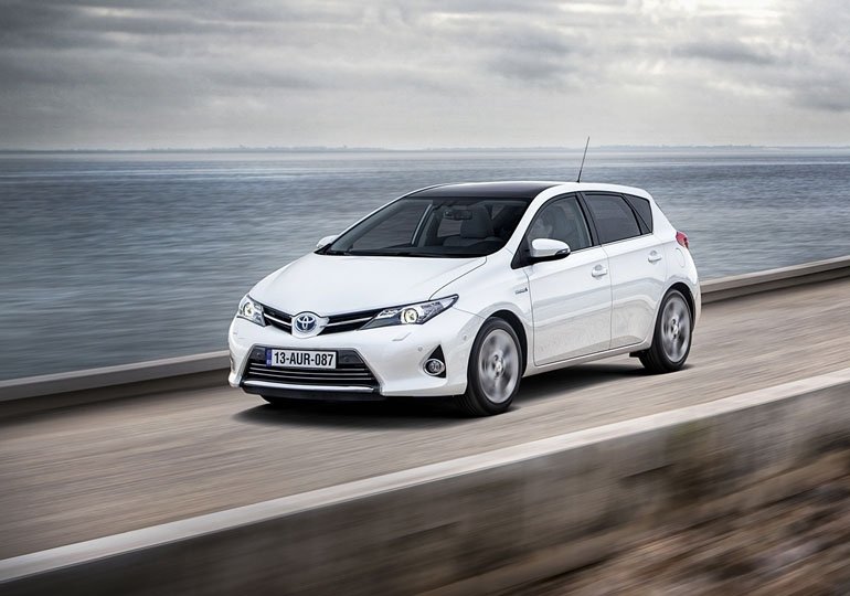 Toyota lanseaza in Romania noul Auris