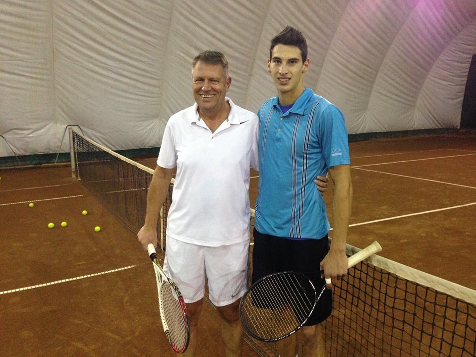  Preşedintele Klaus Iohannis va juca un meci demonstrativ de tenis cu Simona Halep