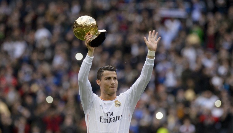  Lupta pentru Balonul de Aur se va da între Ronaldo şi Neuer, crede Hagi