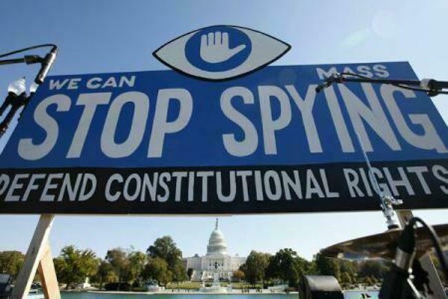  Freedom House: Spionajul electronic al NSA este folosit ca pretext pentru îngrădirea libertății pe internet