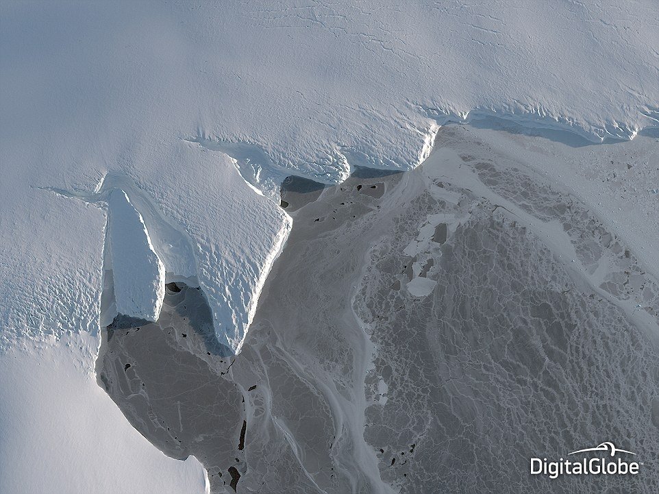  119920_82576_stiri_Efectul-schimbarilor-climatice-este-ilustrat-in-bazinul-Nordenskjold-din-Antarctica