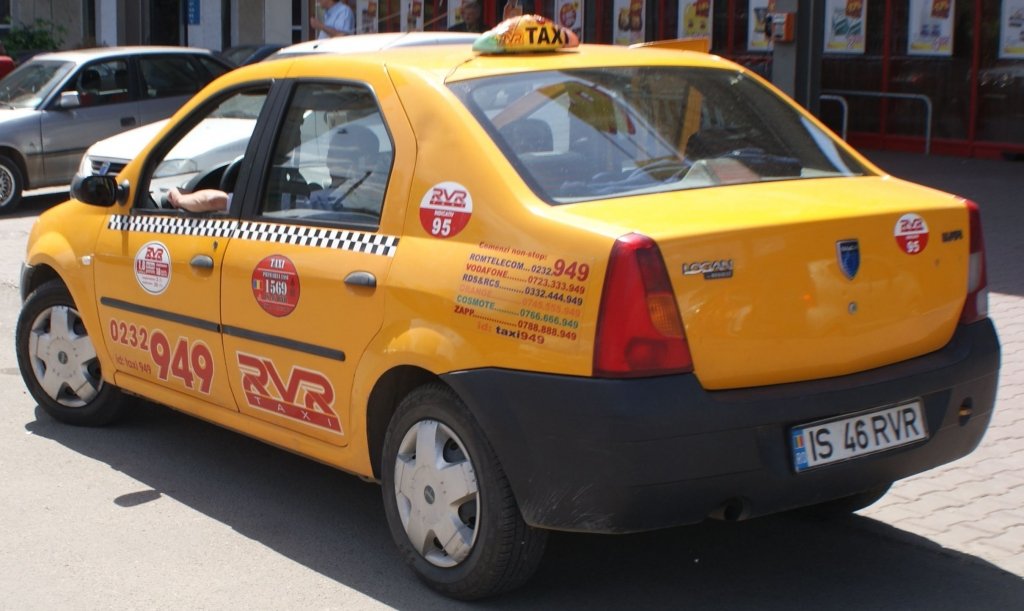  Firma de taxi RVR din Iaşi, a lui Radu Norocea, percheziţionată. S-a ridicat o armă UPDATE