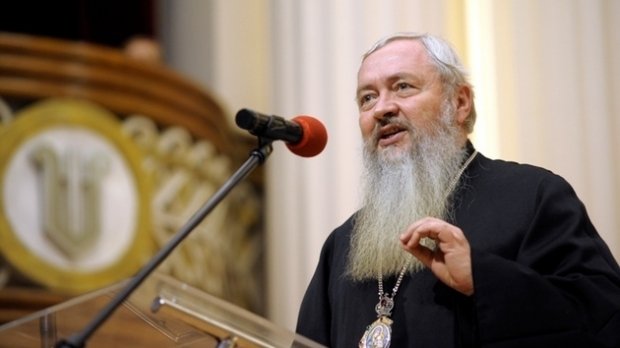  Mitropolitul Clujul critică magistraţii CCR în mesajul de Crăciun