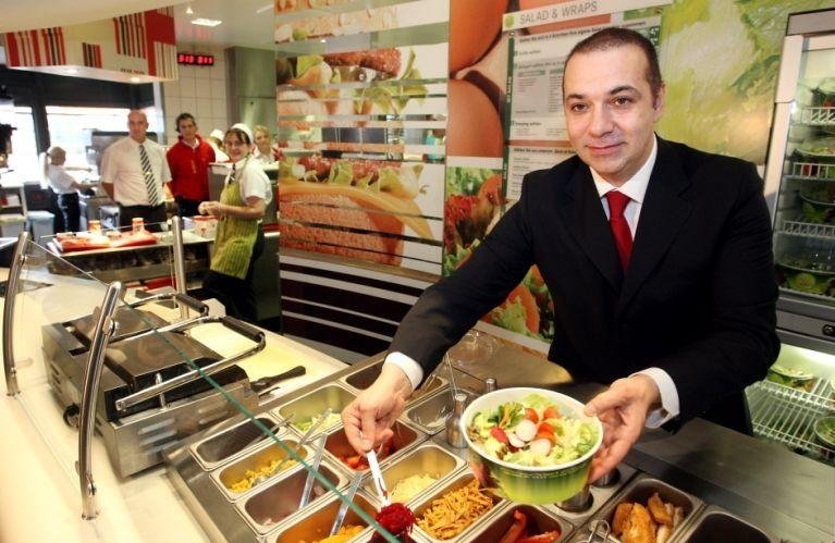  McDonald’s Germania caută specialişti ieşeni în industria gastronomiei