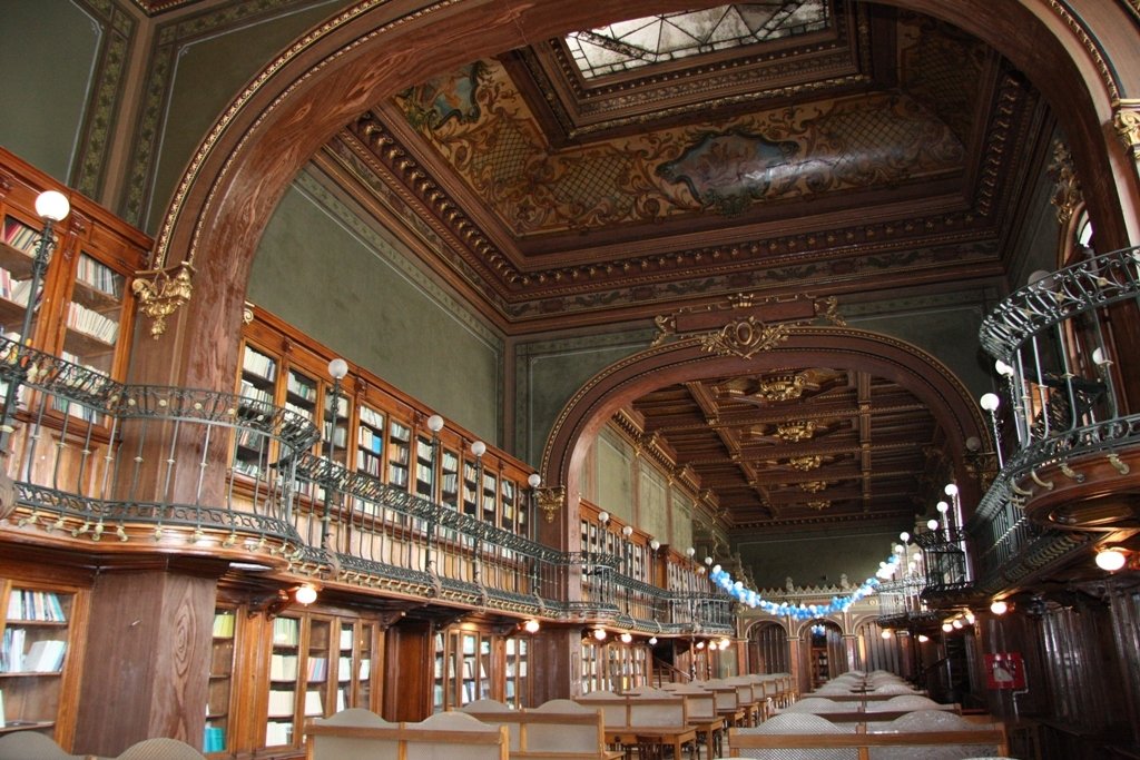  Să ne mândrim! Biblioteca Universităţii Tehnice din Iaşi – cea mai frumoasă din lume