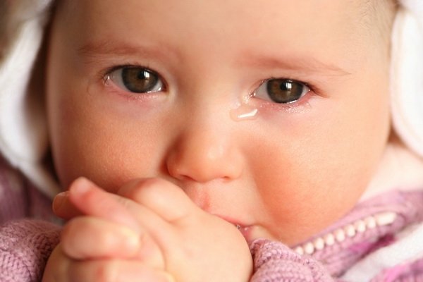  Obstructia canalului lacrimal: tratamentul poate dura cateva luni!