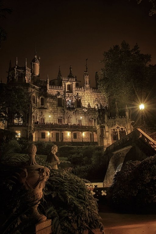 126407_86392_stiri_Palace-of-Mystery-Quinta-da-Regaleira-by-Taylor-Moore13__880