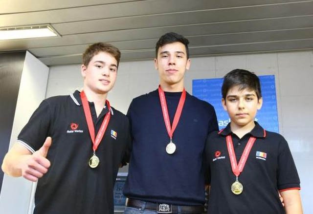  Medalie de aur pentru echipa Romaniei la Campionatul International de Robotica First Tech Challenge