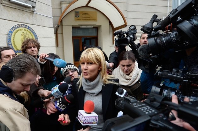  Cum justifică procurorii acuzarea Elenei Udrea abia după 4 ani