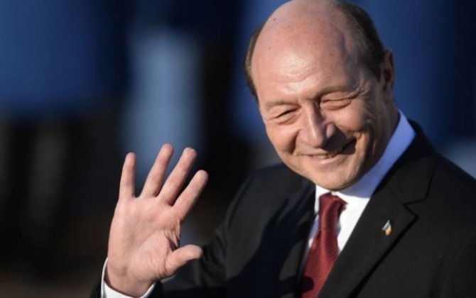  Traian Băsescu se va muta în vila în care a locuit Mioara Roman. Guvernul a fost de acord