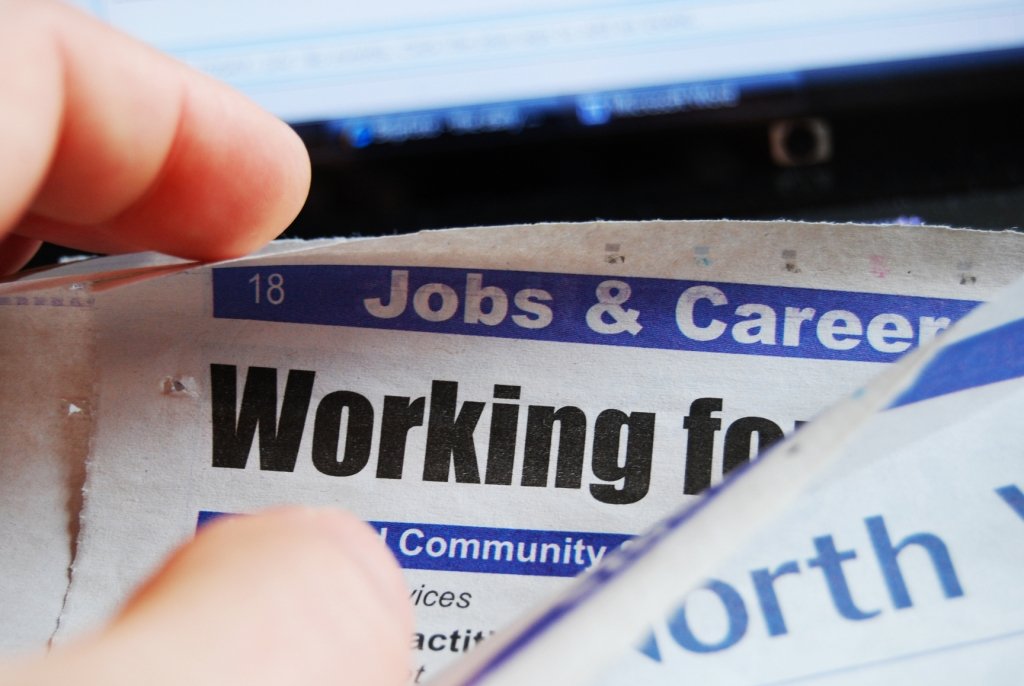  Ieşenii care vor să se angajeze în străinătate au la dispoziţie 433 locuri de muncă