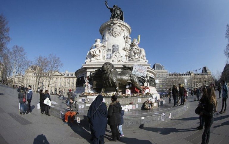  Memorialul victimelor atacurilor de la Paris, vandalizat pentru a patra oară