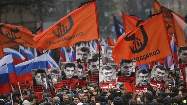  Ipotezele anchetatorilor ruşi în cazul asasinării lui Nemţov