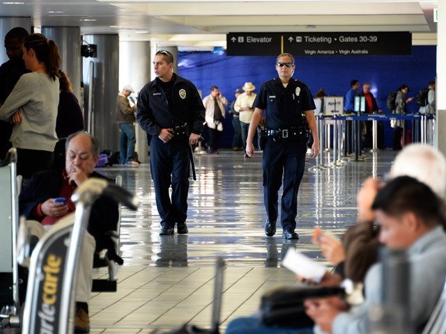  Ce nu trebuie să faceţi pe un aeroport pentru a nu trezi suspiciuni