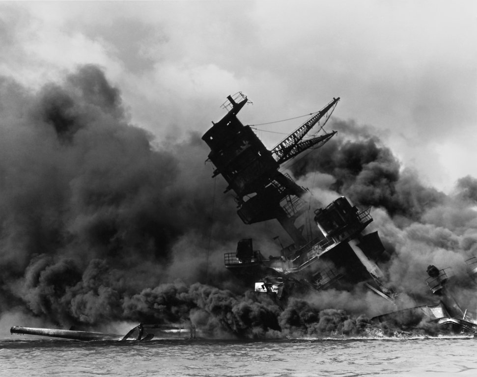  SUA exhumează rămăşiţe ale militarilor ucişi la Pearl Harbour pentru a-i identifica