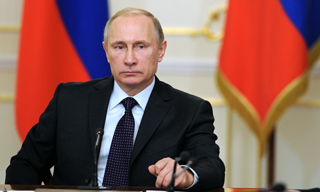  Vladimir Putin acuză SUA că au ajutat separatiştii ruşi