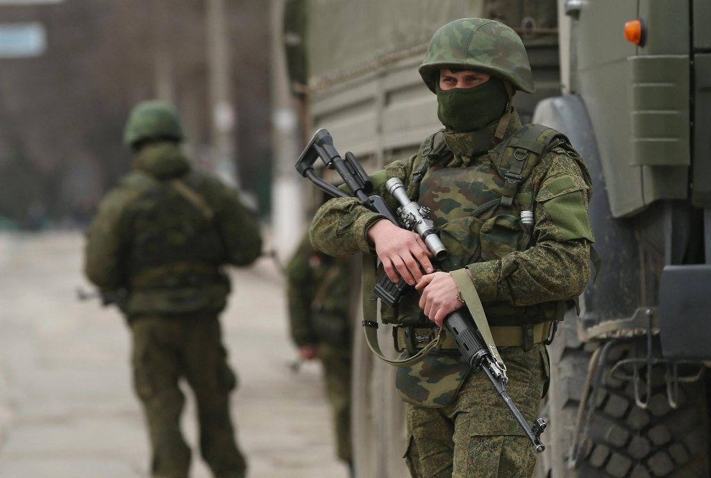  VIDEO Doi militari din cadrul forţelor speciale ruseşti, capturaţi de batalionul Aidar în estul Ucrainei
