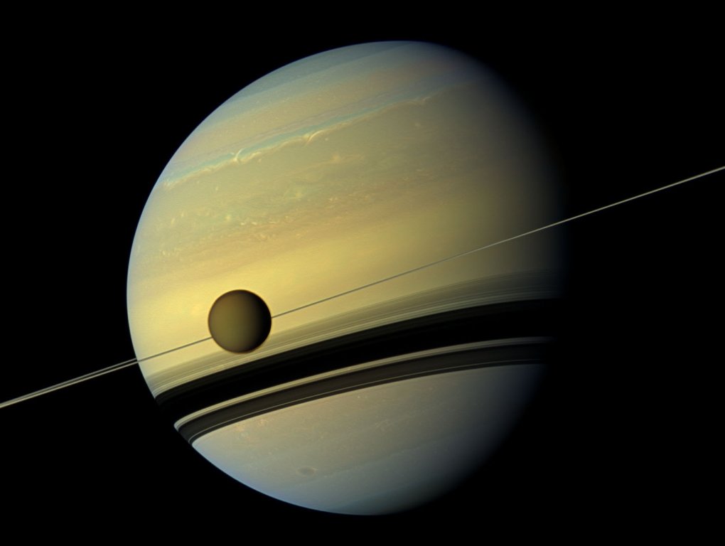  Vânturi polare, detectate pe Titan, cel mai mare satelit al planetei Saturn