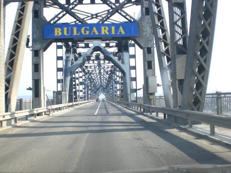  ATENŢIE dacă treceţi în Bulgaria! După 61 ani se reabilitează podul de la Giurgiu