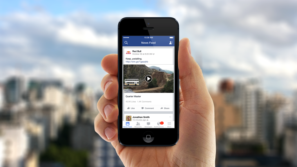  Facebook va plăti creatorii de conţinuturi video