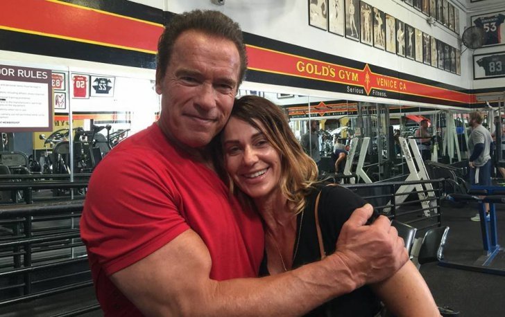  VIDEO: V-o imaginaţi pe Nadia Comăneci antrenându-l pe Arnold Schwarzenegger?