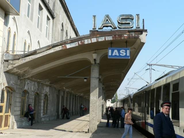  Trenul de weekend dintre Cluj şi Iaşi, va circula zilnic săptămâna viitoare