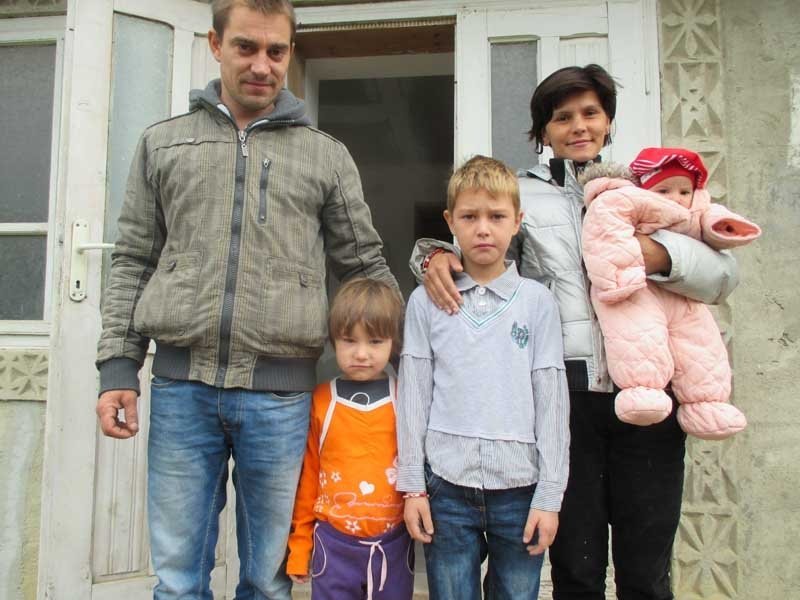  Mame românce din Marea Britanie sar în ajutorul sărmanilor din halta CUG