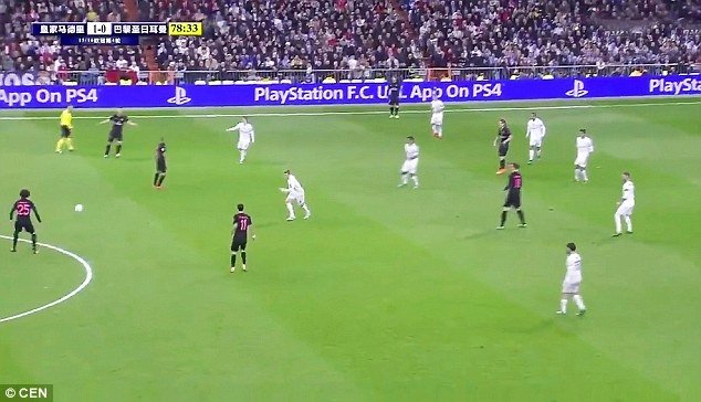  VIDEO Un comenator sforăie de zor la meciul Real Madrid-PSG