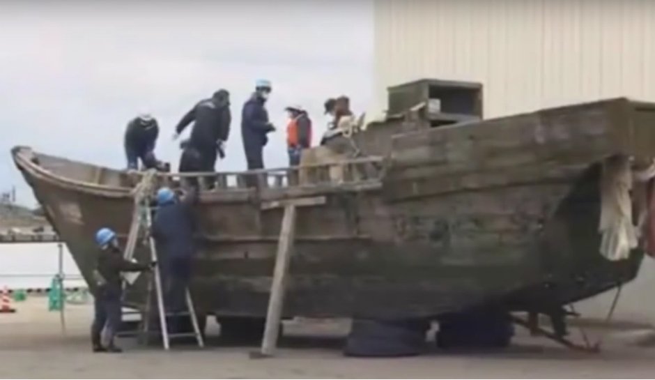  VIDEO: Fenomen bizar: „bărcile fantomă”, care au la bord doar cadavre. Au fost găsite plutind în derivă