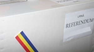  Românii scoşi la referendumul pentru modificarea Constituţiei, cel mai târziu la sfârşitul lunii octombrie