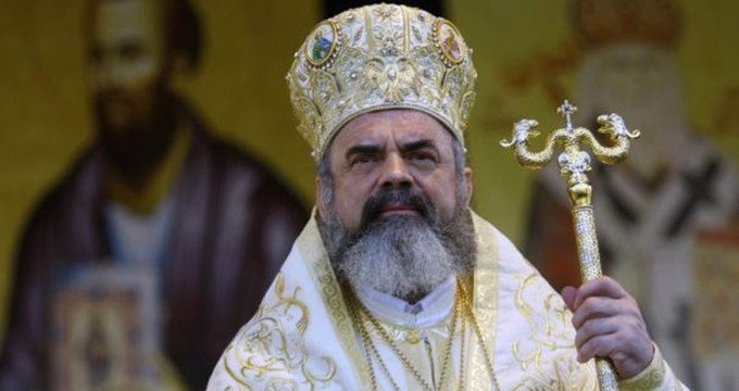  Patriarhul Daniel, dat în judecată pentru ce fac slujitorii lui