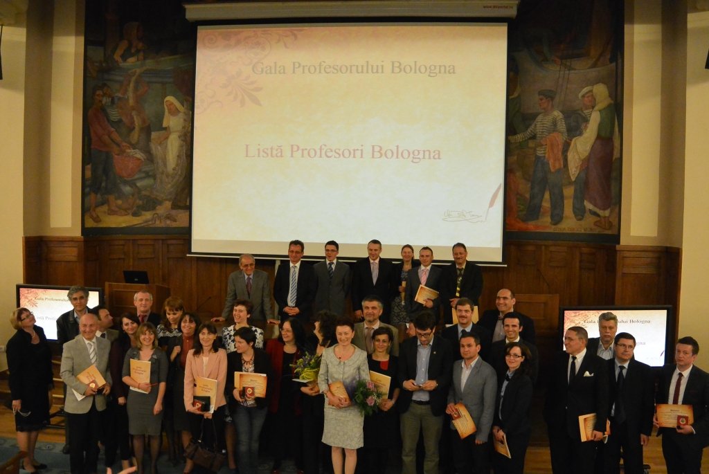  Studenţii din Iaşi îşi aleg cei mai merituoşi dascăli – Gala Profesorului Bologna