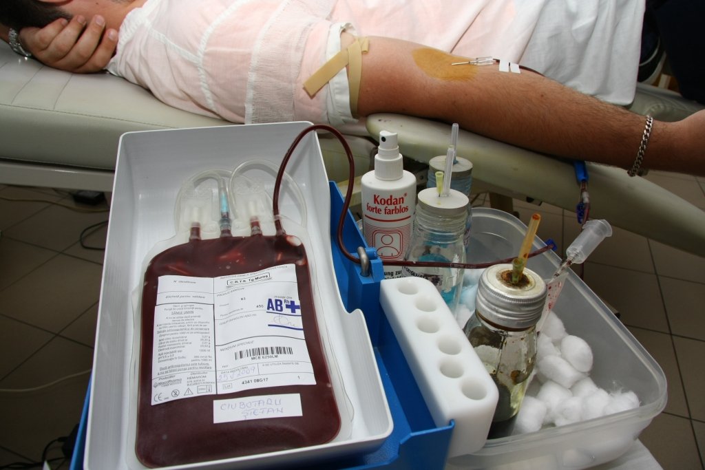  Criza donatorilor de sânge, accentuată de viroze