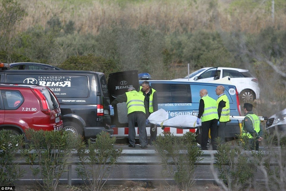  188162_122615_stiri_Accident-cumplit-autocar-Spania-foto-DailyMail-1